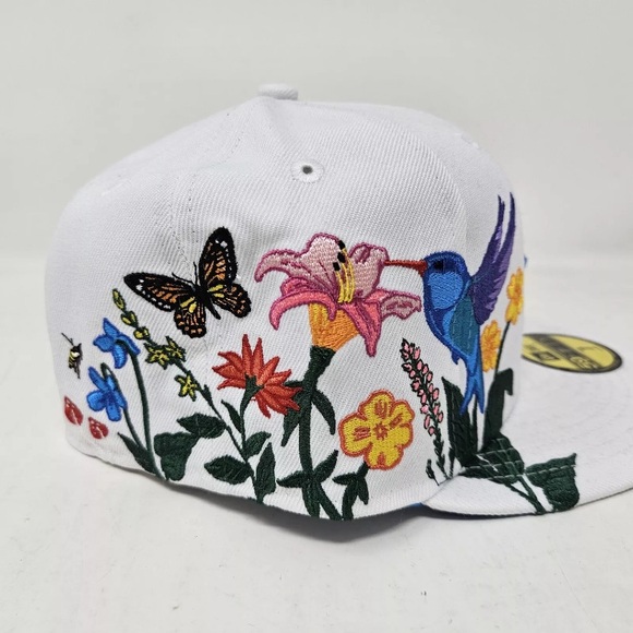 NWT [New Era] 59FIFTY Seattle Mariners Blooming White Floral Fitted Hat Sz 7 1/8 - Picture 2 of 7